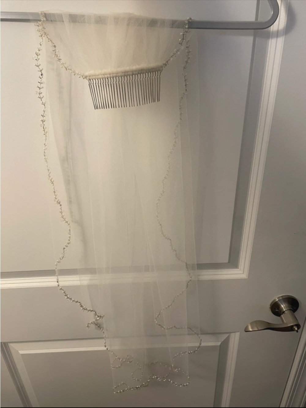 Ivory Bridal Veil with Beaded Edge